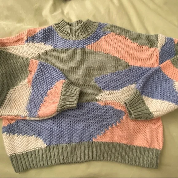 Green and Pink Crew Neck Sweater with Color Block Design - Picture 1 of 5